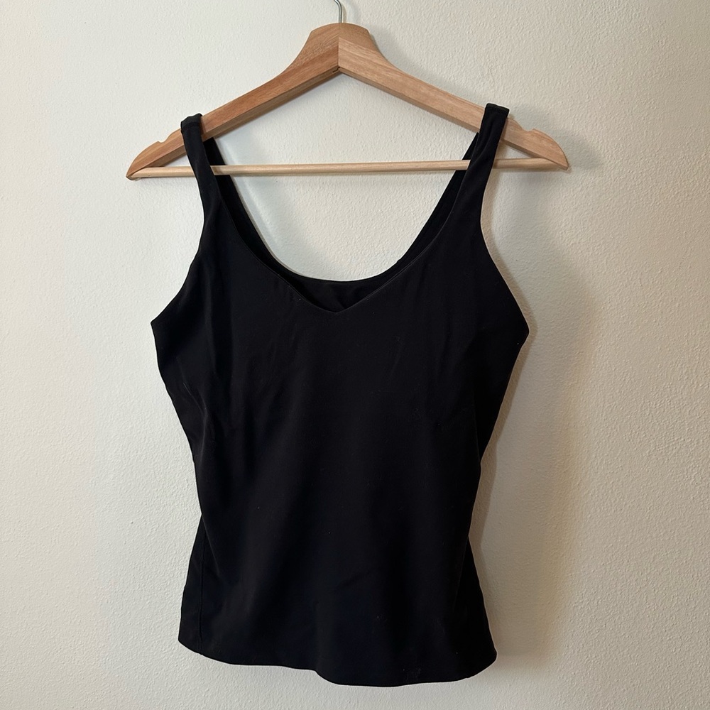 Lululemon scoop neck tank top